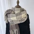 Écharpe d'hiver élégante à carreaux pour femmes avec franges, accessoire chaud beige et marron. - G-HY27 marron