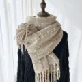 Écharpe à carreaux beige confortable avec touches de couleur et franges, douce écharpe d'hiver. - G-HY97 kaki