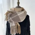 Écharpe d'hiver épaisse à franges effet cachemire pour femme, style coréen chaleureux. - G-HY48 kaki