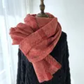Écharpe à franges à motif écossais doux imitation cachemire, style chaud d'hiver terracotta. - Qing 61 rouge