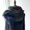 Écharpe d'hiver épaisse à carreaux effet cachemire avec design rétro et franges douillettes. - G-HY48 rose-vert
