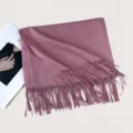 Écharpe unie en imitation cachemire pour femme avec franges, châle chaud élégant d'hiver. - F004 Vieux rose