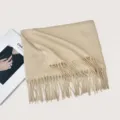 Beige Kunstkaschmir Schal mit Fransen, weicher einfarbiger warmer Winter Halswärmer. - F008 Beige