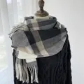 Écharpe élégante à carreaux imitation cachemire pour femme, châle d'hiver chaud et doux. - G-HY56 noir