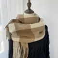 Écharpe d'hiver à carreaux marron et beige, écharpe chaude et épaisse à franges pour femmes. - G-HY51 camel