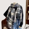 Écharpe classique à carreaux style cachemire pour femme en hiver avec franges, douce et chaude. - 70-200cm / Noir