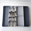 Organisateur de tiroir de cuisine pour couverts et cuillères boîte de rangement gris - Égouttoir à Couverts Coulissant Double Face / Gris