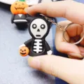Halloween Sensenmann Kürbis Schlüsselanhänger süßer PVC Taschenanhänger Festgeschenk - 1 Stück/Packung / Leuchtende Fratze 2