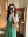 Beige Minimalist Lunchbox Bag, Casual Handbag and Crossbody Square Bag Style Variant. - Tan