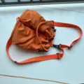 Borsa a secchiello in nylon arancione zaino casual multifunzionale elegante borsa a tracolla - Arancione