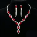 Ensemble Collier Boucles Oreilles Strass Cristal Marquise Rouge Mariage Détail - Rouge