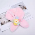 Rosa Plüsch Blume Schal Detailansicht, süßer Kinder Winter warmer Kunstkaninchenfell Kragen. - Sonnenblume-Rosa