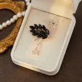 Elegant rose gold rhinestone crystal flamingo brooch pin for women fashion jewelry gift. - Style 2