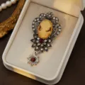 Exquisite vintage cameo rhinestone brooch detail view, classic antique silver alloy fashion jewelry. - Style 10