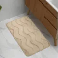 Tappeto bagno beige dettaglio, morbido tappetino con onde, tappeto antiscivolo assorbente. - Cammello Ondulato