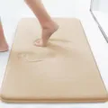Beige Memory Schaum Badematte, weicher rutschfester Boden-Teppich für Badezimmer und saugfähig. - 50*80cm / Flach Camele