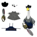 Conjunto de leñador para ganso de porche con camisa de cuadros sombrero de vaquero y motosierra. - Adecuado para 23 pulgadas / Conjunto de Ropa de Ganso de 5 Piezas