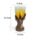 Detailansicht des Harz-Drachenklaue Glas-Kelchs, kreativer Halloween Partyweingläser Deko. - GN-9228