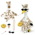 23 Inch Tuin Gans Standbeeld Outfit Koeienprint Badjassen Grappige Kostuum Set Voor Buiten - Lichte Koffie Koeienbadjas (Met Hoofdband) / Past op Beelden van 23 Inch