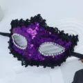 Maschera di carnevale con paillettes viola bordo nero e strass per festa in costume. - Maschera Semplice con Paillettes (Viola)