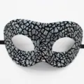 Silberner Mosaik Glitzer PVC Maskerade Halbgesicht Maske für Halloween Party Kostüm Ball. - Zorro Maske Fragmentiertes Muster Stil / Silber