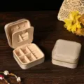 Elegant beige velvet jewelry storage box with mirror and zipper for rings and necklaces - With Mirror Style / 10cm*10cm*5cm / Light Gray