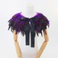 Gotische kleurrijke veren cape voor Halloween feest, stijlvolle veren schouderaccessoire. - Paars