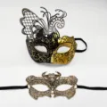 Venezianische Maske Set Schmetterling Metall Spitze Karneval Party Maske Damen Herren - Einheitsgröße / Schmetterling Eisenmaske Mit Stier Spitzenmaske Set