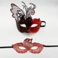 Venetianisches Masken Set mit Schmetterlingsflügeln und roter Spitzenmaske für Party. - Einheitsgröße / Schmetterling Eisenmaske Mit Steinbock Spitzenmaske Set