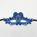 Blaue Spitzen-Maske mit schwarzen Bändern, perfekt für Partys und Karneval-Feiern. - Einheitsgröße / Widder Royalblau Ungeformte Spitzenmaske