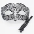 Zwarte metalen filigraan masquerade masker met afneembare stokjes voor feestjes. - Vintage Hollow Zwarte Stijl (9)