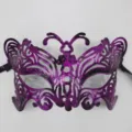 Maschera di carnevale a farfalla cava viola per supporto costume da festa, stile mezzo viso. - Farfalla Traforata Retrò / Viola Antico