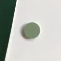 Solid color collapsible phone socket, minimalist light green pop grip stand for mobile phones. - Light Green