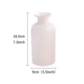 Vase en céramique blanche minimaliste détail avec dimensions et design de décoration élégant. - Vase en biscuit mat à motif en creux - Grand