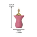 Vue détail du brûleur d'encens en résine rose avec couvercle doré, style oriental, 17.7cm - Brûleur d'Encens en Fleur à Couvercle Dôme / Rose