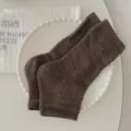 Braune Damen Strick Socken Vintage atmungsaktiv Netz Muster Baumwolle Freizeitsocken - Einheitsgröße / Braun