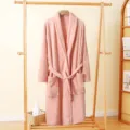 Roze koraal fleece badjas voor dames heren zachte pluche nachtkleding comfortabel warm - Eén maat / Roze