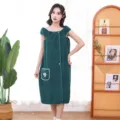 Coral fleece wearable bath towel, soft and cozy bathrobe with pocket for women daily use. - One Size / Dark Green
