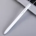 Minimalistische witte metalen balpen detailweergave, stijlvol kantoorcadeau pen. - Wit