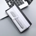 High-end metal signature pen gift box set, elegant silver textured barrel with black box. - 041# Box / Silver
