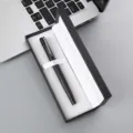 Ensemble de stylo cadeau d'affaires en métal noir avec une élégante boîte de présentation. - Boîte à Stylos 041 / Noir Morandi