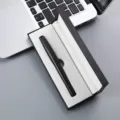 High-end business gift signature pen in black presentation box with smooth black ink. - 042 Gift Box / Black
