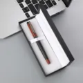 Pluma estilográfica color Morandi en elegante caja de regalo negra, estilo de negocios. - Paquete de Caja de Bolígrafos 041 / Naranja Morandi