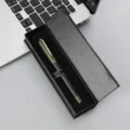 Bolígrafo de metal verde Morandi en caja de regalo, elegante roller de oficina profesional. - Paquete de Caja de Papel Magnética / Verde Morandi
