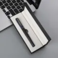 Pluma estilográfica de regalo de negocios azul oscuro con caja elegante, diseño moderno. - Paquete de Caja de Bolígrafos 042 / Azul Morandi
