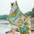 Sciarpa da spiaggia etnica grande scialle estivo protezione solare elegante floreale donna. - Colore 14