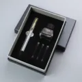 Luxe zakelijke vulpen cadeaupakket met inktfles en patronen in een zwarte geschenkdoos. - Set nr. 27