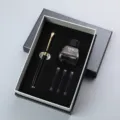 Zakelijke vulpen geschenkset met zwart gouden pen, 30ml inktfles en drie inktpatronen. - Stijl 24 Set