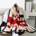 Sciarpa in raso leggera da donna, lunga sciarpa parasole con design a blocchi di colore. - Stile 13
