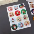 120pcs Christmas round sealing stickers, festive cartoon Santa reindeer patterns for gift bags - Style B